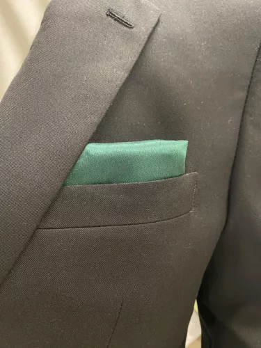 Sötétzöld   poliészter Dejan Díszkendő