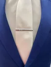 Ezüst rovátkás  fém Newsmen Nyakkendő tű
